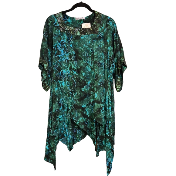 NWT Mission Canyon Santa Barbara Green Batik Tunic Top Blouse Jagged bottom XL - Picture 1 of 12